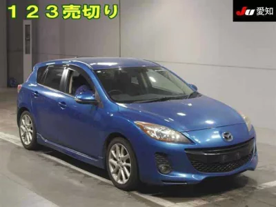 Mazda AXELA  с аукциона в Японии
