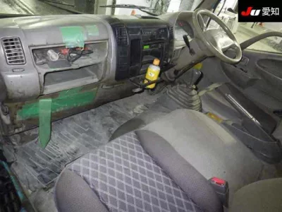 Hino DUTRO  с аукциона в Японии