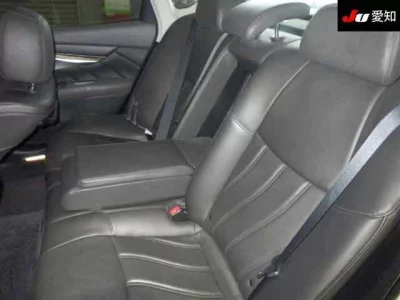 Nissan FUGA  с аукциона в Японии