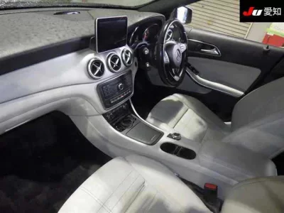 Mercedes-Benz GLA CLASS