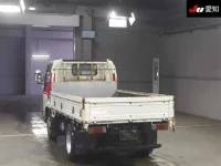 Toyota DYNA лот № 7096 оценка 3  с аукциона в Японии 1