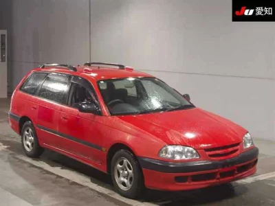 Toyota CALDINA  с аукциона в Японии