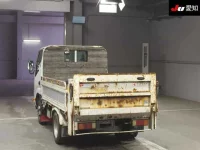 Toyota DYNA лот № 7082 оценка 3.5  с аукциона в Японии 1