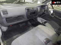 Toyota TOWN ACE TRUCK лот № 20108 оценка 3.5  с аукциона в Японии 2