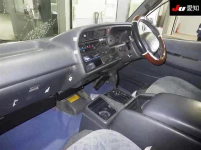 Toyota HIACE VAN  с аукциона в Японии