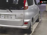 Toyota FUNCARGO лот № 30837 оценка 3.5  с аукциона в Японии 7