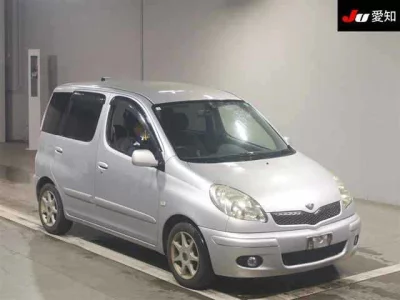 Toyota FUNCARGO  с аукциона в Японии