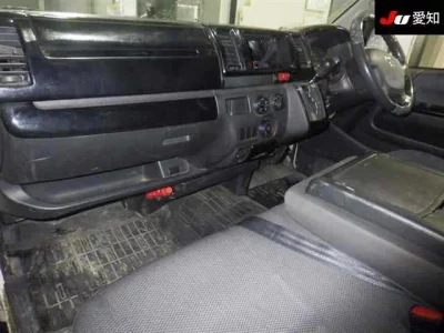 Toyota REGIUS ACE VAN