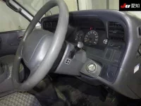 Toyota HIACE VAN лот № 20132 оценка 3  с аукциона в Японии 4