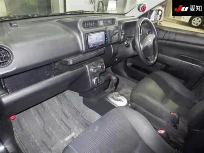 Toyota SUCCEED  с аукциона в Японии