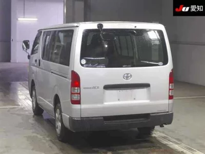 Toyota REGIUS ACE VAN