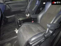 Toyota VELLFIRE лот № 30723 оценка R  с аукциона в Японии 3