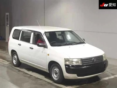 Toyota PROBOX  с аукциона в Японии