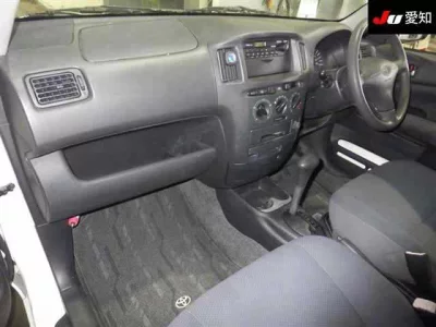 Toyota PROBOX  с аукциона в Японии