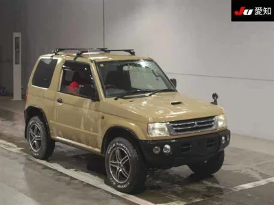 Mitsubishi PAJERO MINI