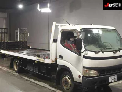 Toyota DYNA  с аукциона в Японии