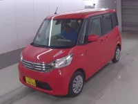 Nissan DAYZ ROOX лот № 3047 оценка 3.5  с аукциона в Японии 2