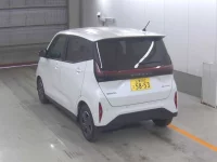 Nissan SAKURA лот № 3071 оценка 3.5  с аукциона в Японии 1