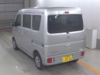 Nissan CLIPPER VAN