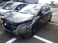 Nissan NOTE лот № 8021 оценка R  с аукциона в Японии 2