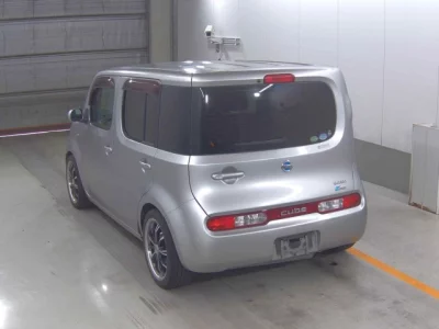 Nissan CUBE  с аукциона в Японии