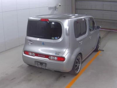 Nissan CUBE  с аукциона в Японии