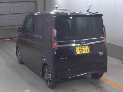Nissan ROOX