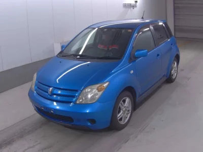 Toyota IST