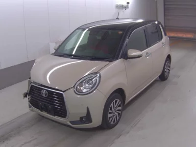 Toyota PASSO  с аукциона в Японии