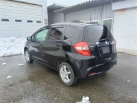 Honda FIT лот № 7501 оценка 3.5  с аукциона в Японии 1