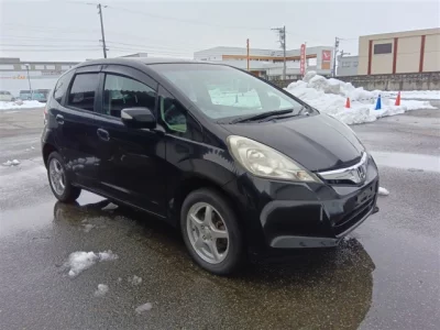 Honda FIT  с аукциона в Японии