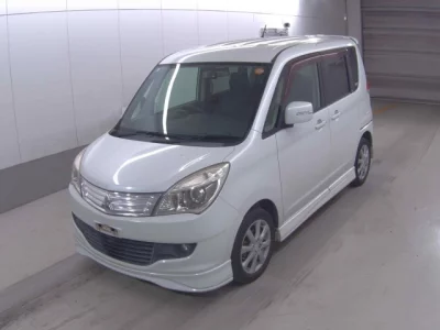 Mitsubishi DELICA D2