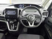 Nissan SERENA лот № 8008 оценка R  с аукциона в Японии 4