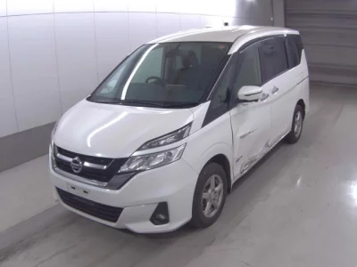 Nissan SERENA  с аукциона в Японии
