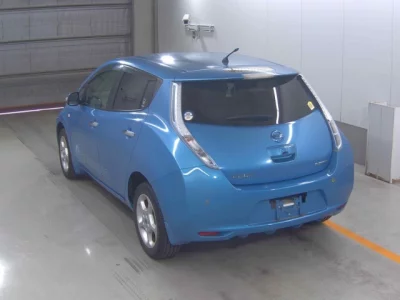 Nissan LEAF  с аукциона в Японии