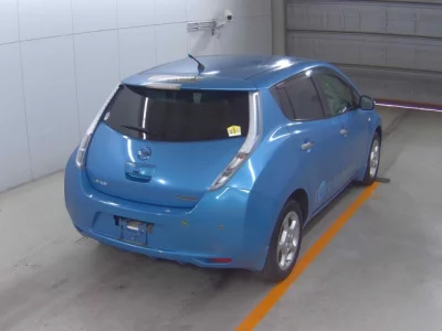 Nissan LEAF  с аукциона в Японии