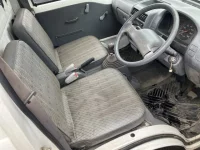 Subaru SAMBAR лот № 1017 оценка 3.5  с аукциона в Японии 7