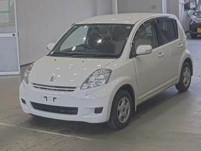 Toyota PASSO  с аукциона в Японии