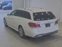 Mercedes-Benz E CLASS WAGON лот № 3009 оценка 4  с аукциона в Японии 1