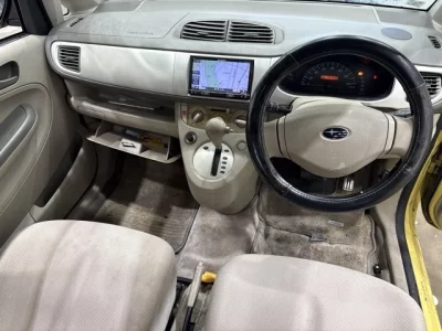 Subaru R2  с аукциона в Японии