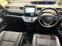 Honda FREED лот № 3071 оценка 4  с аукциона в Японии 3