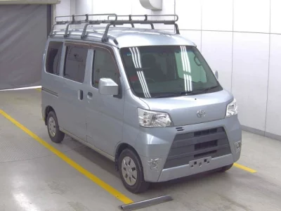 Toyota PIXIS VAN  с аукциона в Японии