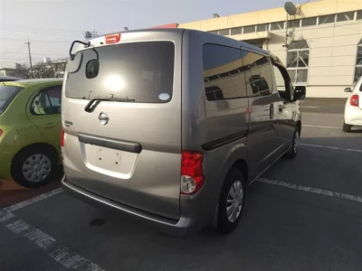 Nissan NV200