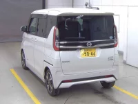 Nissan ROOX лот № 3009 оценка 4.5  с аукциона в Японии 1