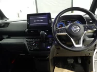 Nissan ROOX лот № 3014 оценка 4  с аукциона в Японии 4