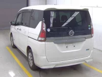 Nissan SERENA лот № 45 оценка 4  с аукциона в Японии 1
