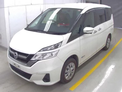 Nissan SERENA  с аукциона в Японии