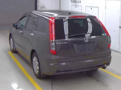Honda STREAM