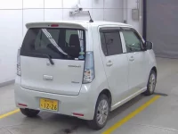 Suzuki WAGON R лот № 3002 оценка 3.5  с аукциона в Японии 3