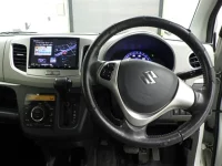 Suzuki WAGON R лот № 3002 оценка 3.5  с аукциона в Японии 4